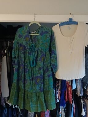 NATURAL LIFE Green Tunic Dress with Teal and Purple Floral Print